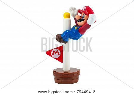 Mario With Goal Pole