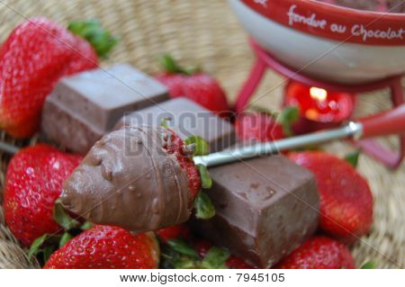 Fondue Chocolate Covered Strawberries
