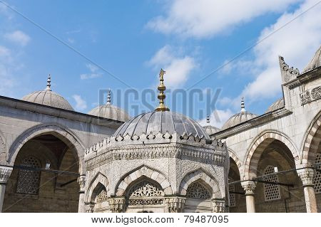 Yeni Mosque At Istanbul