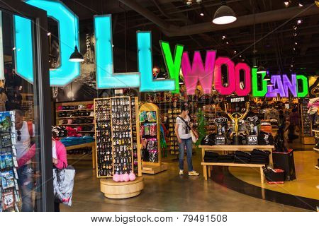 Souvenir Shop In Hollywoodland