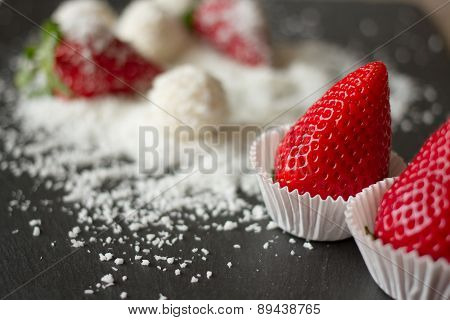 Raffaello Coconut And Strawberry