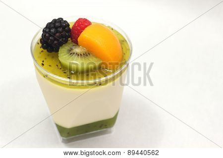 Dessert Mousse And Kiwi  With  Mixedfruit