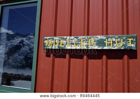 Mueller Hut In Southern Alps In Nz.