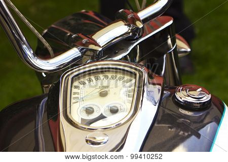 ?otorcycle speedometer closeup