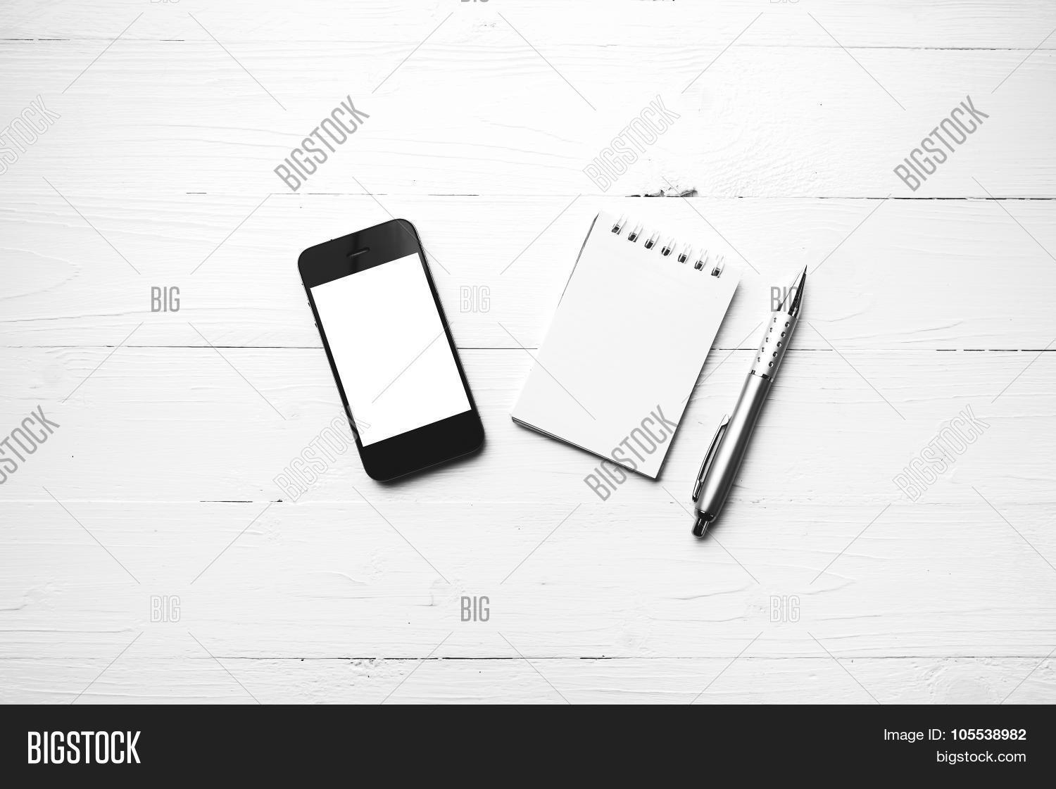 Cellphone Notepad Pen Image & Photo (Free Trial) | Bigstock