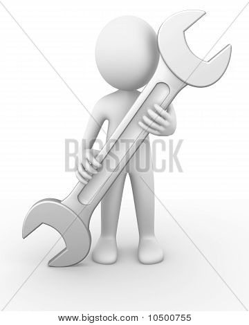 Homme tenant une clé