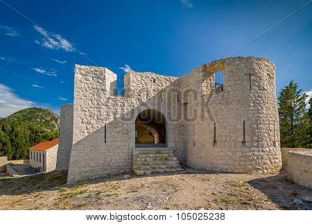 Besac medieval castle