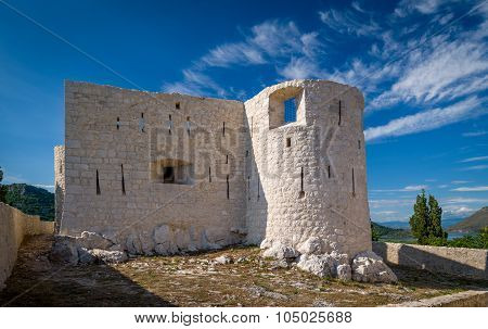 Besac fortress