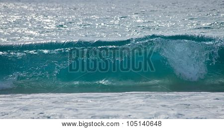 Breaking Wave