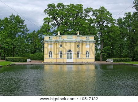 Pavilion In The Park