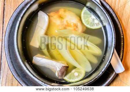 Yakifugu To Namanori Soup Shitate Grilled Puffer Fish And Fresh Seaweed Soup With Grilled Mushroom,