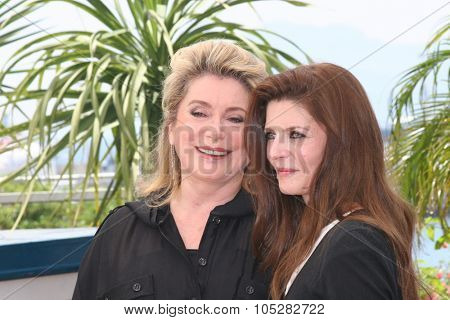 CANNES, FRANCE - MAY 23:  Chiara Mastroianni (R) and her mother Catherine Deneuve attend a photocall the 'Persepolis' at the Palais during the 60 Cannes Film Festival May 23, 2007 in Cannes, France