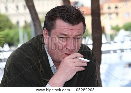 CANNES, FRANCE - MAY 17: Director/writer Aki Kaurismaki attends the 'Le Havre' photocall at the Palais des Festivals during the 64th Cannes Film Festival on May 17, 2011 in Cannes, France