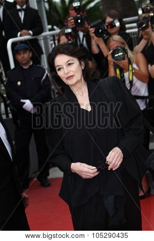 CANNES, FRANCE - MAY 22: Anouk Aimee attends the 'Les Bien-Aimes' premiere at the Palais des Festivals during the 64th Cannes Film Festival on May 22, 2011 in Cannes, France