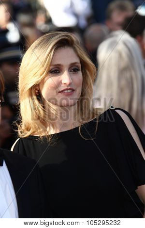 CANNES, FRANCE - MAY 16: Julie Gayet arrives at Electrolux at Opening Night of The 65th Annual Cannes Film Festival at the Palais des Festivals on May 16, 2012 in Cannes, France.