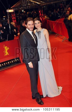 BERLIN, GERMANY - FEBRUARY 14:  Daniel Bruehl and his girlfriend Felicitas Rombold  attend the Closing Ceremony of the 65th Berlinale International Festival on February 14, 2015 in Berlin, Germany.