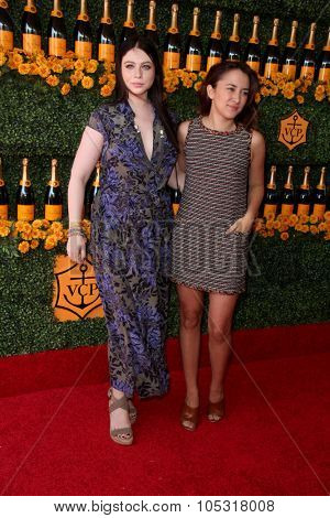 LOS ANGELES - OCT 17:  Michelle Trachtenberg, Zelda Williams at the Sixth-Annual Veuve Clicquot Polo Classic at the Will Rogers State Historic Park on October 17, 2015 in acific Palisades, CA