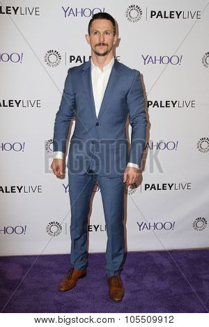 LOS ANGELES - OCT 19:  Jonathan Tucker at the An Evening with 