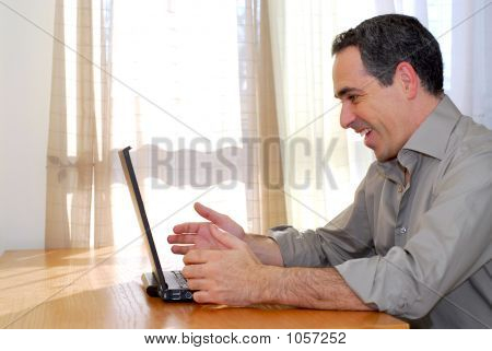 Man med Laptop