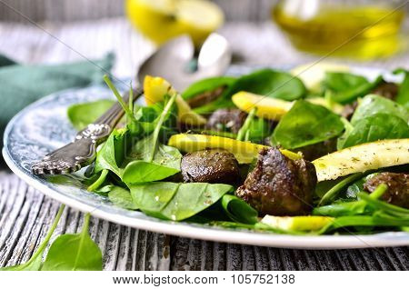 Baby Spinach Salad With Beef Liver And Apple.