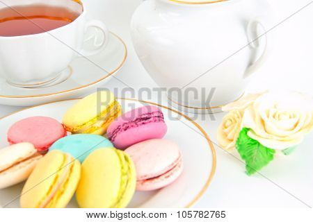 Sweet and Colourful French Macaroons