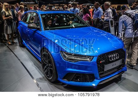 Frankfurt - Sept 2015: Audi Rs 6 Presented At Iaa International