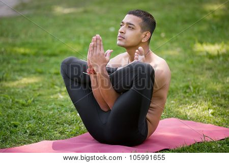 Garbha Pindasana Posture