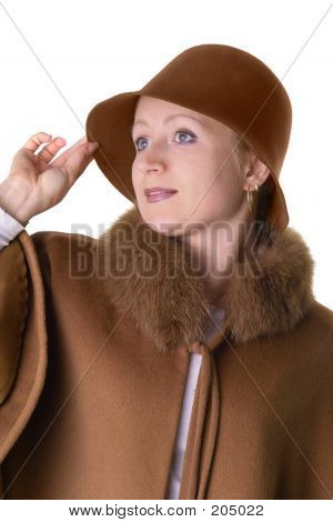 Dame au chapeau