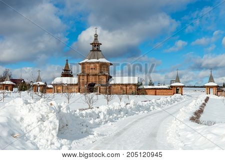 Holy spring gremyachiy Klyuch. A pilgrimage center. Svyatogorye. Moscow region Sergiev Posad district village Vzglyadnevo