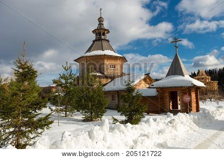 Holy spring gremyachiy Klyuch. A pilgrimage center. Svyatogorye. Moscow region Sergiev Posad district village Vzglyadnevo