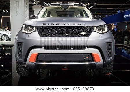 New Land Rover Discovery Svx Car