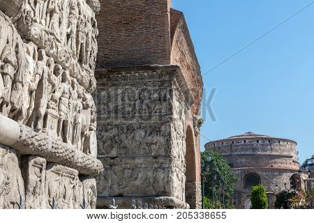 Arch Of Galerius And Rotunda In Thessaloniki - Grecee