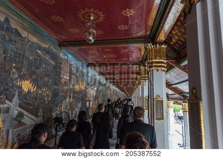 People To Pay And Respect To Thai King Bhumibol