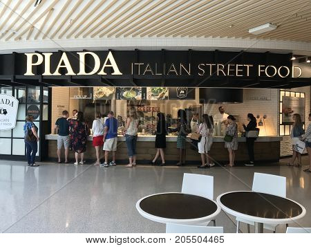 Bloomington, Minnesota - Jul 27: Piada Italian Street Food At Mall Of America In Bloomington, Minnes