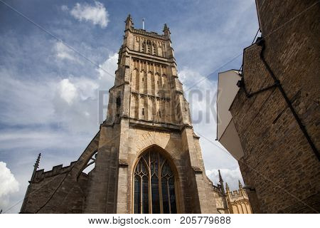 CIRENCESTER, ENGLAND - AUGUST 31, 2017:Old street in Cirencester, England, United Kingdom