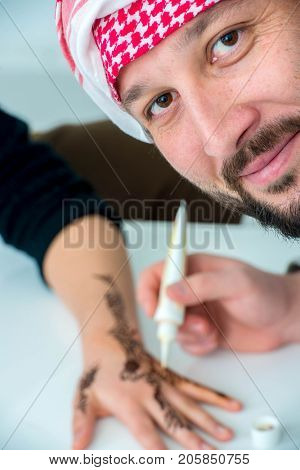 Beautiful floral henna