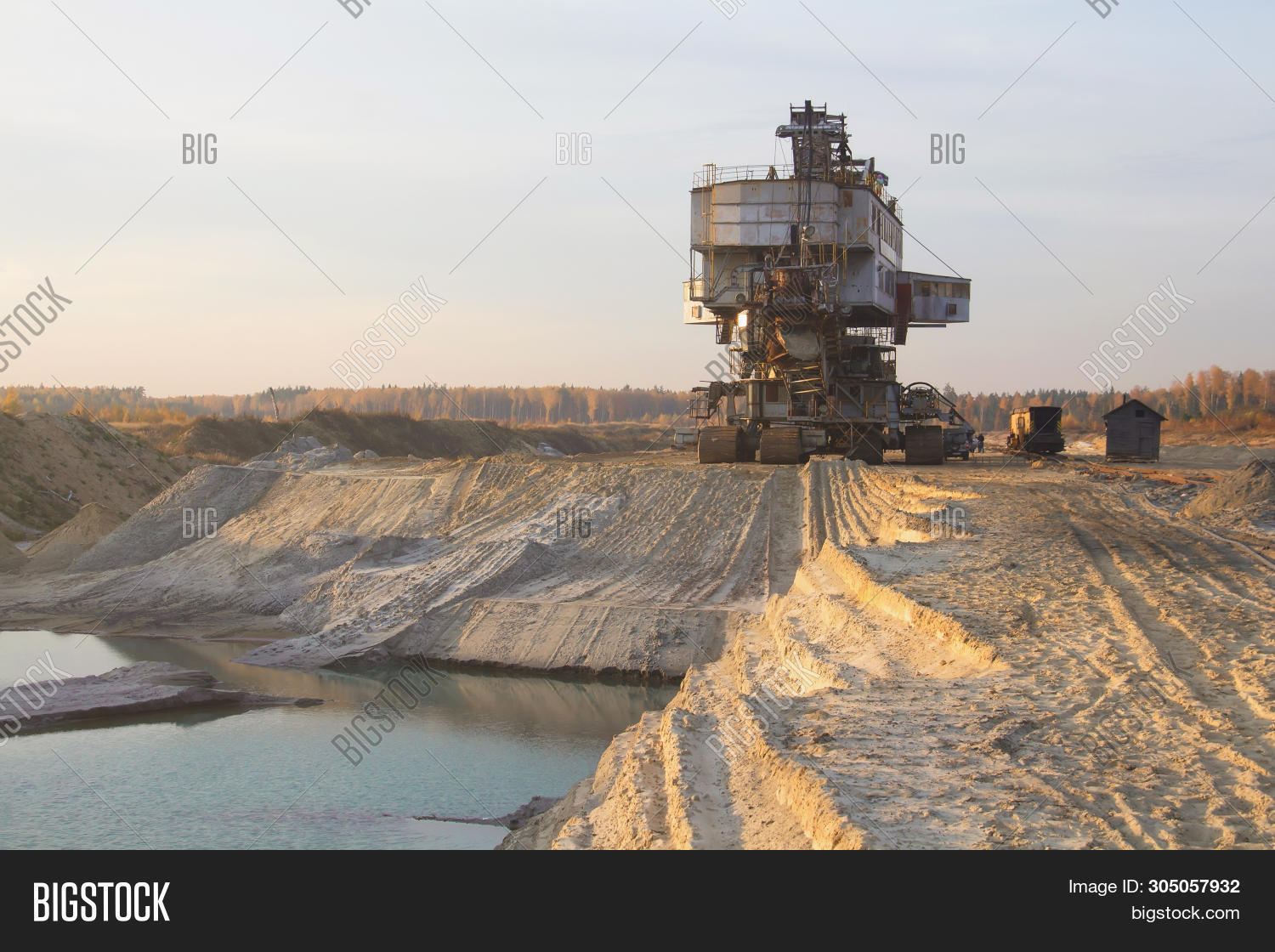 Bucket Chain Excavator Image & Photo (Free Trial) Bigstock