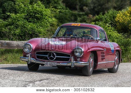 Pesaro Colle San Bartolo , Italy - May 17 - 2018 : Mercedes-benz 300 Sl CoupÉ (w198) 1955 On An Old 