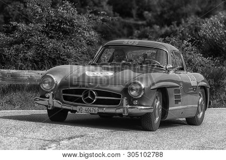 Pesaro Colle San Bartolo , Italy - May 17 - 2018 : Mercedes-benz 300 Sl CoupÉ (w198) 1955 On An Old 