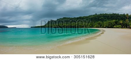 Famous Champagne Beach, Vanuatu, Espiritu Santo island, near Luganville,  South Pacific