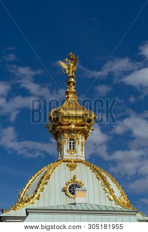 Saint Petersburg, Russia- Juny 01, 2019: West Wing Of The Grand Peterhof Palace, Received The Name O