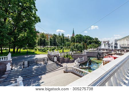 Moscow, Russia - June 02, 2019: Fountain Complex On Manezhnaya Square In Moscow On A Background Of A