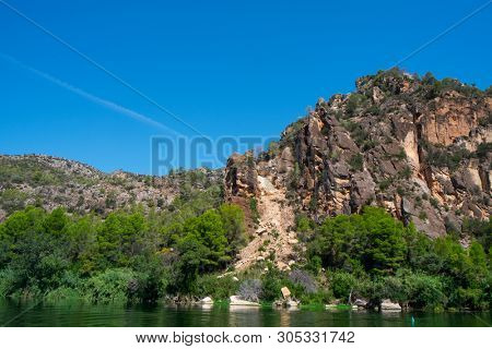 a view of the Ebro River as it passes through Benifallet, Spain