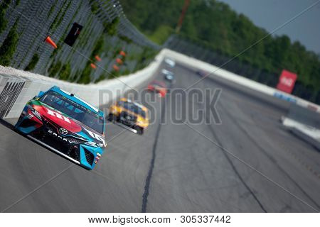 May 31, 2019 - Long Pond, Pennsylvania, USA: Kyle Busch (18) practices for the Pocono 400 at Pocono Raceway in Long Pond, Pennsylvania.