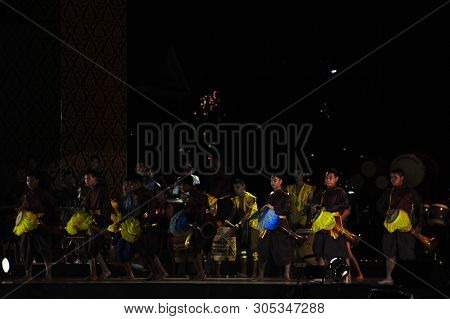Bangkok, Thailand - 28 May 2019 : Artiste Have Drum Performance  Are Hit Local Ancient Drum And Cult