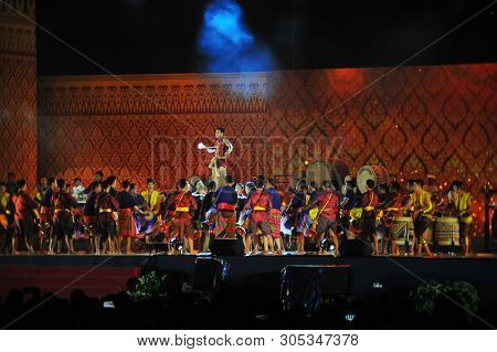 Bangkok, Thailand - 28 May 2019 : Artiste Have Drum Performance  Are Hit Local Ancient Drum And Cult