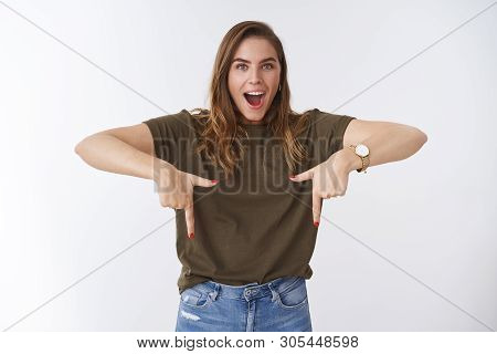 Impressed Overwhelmed Attractive Adolescent 25s Woman Wearing Casual Outfit Drop Jaw Amused Astonish