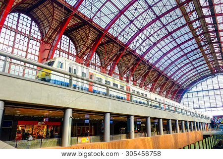 Antwerp, Belgium, May 2019,  View On The Majestic Arrival Hall Of The Central Train Station Of Antwe