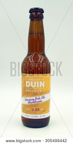 Almere, The Netherlands - June 8, 2019: Bottle Of American Pale Ale Vlierbloesem Beer, Brewed By Dut