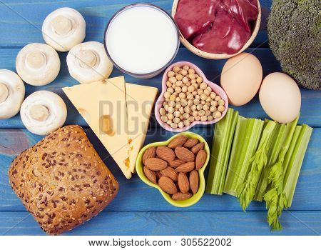 Food Ingredients Containing A Large Amount Of Vitamin B2 (riboflavinum).